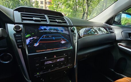 Toyota Camry, 2017 год, 2 150 000 рублей, 17 фотография