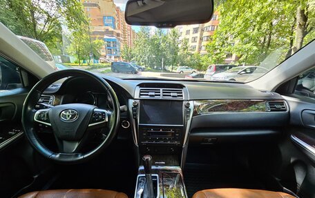 Toyota Camry, 2017 год, 2 150 000 рублей, 16 фотография