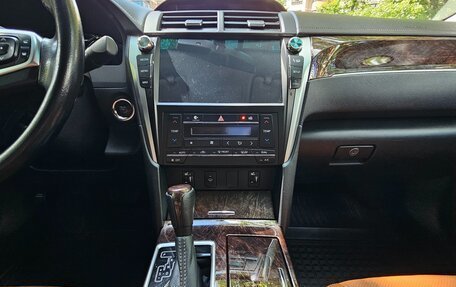 Toyota Camry, 2017 год, 2 150 000 рублей, 21 фотография