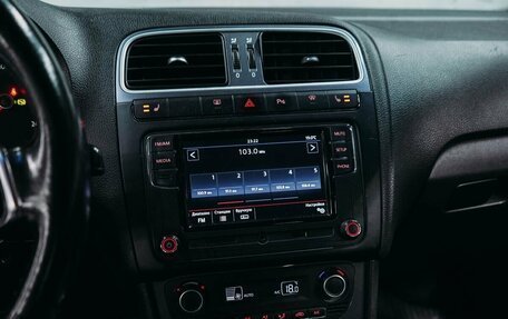 Volkswagen Polo VI (EU Market), 2019 год, 740 000 рублей, 12 фотография