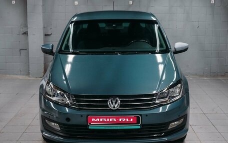 Volkswagen Polo VI (EU Market), 2019 год, 740 000 рублей, 2 фотография