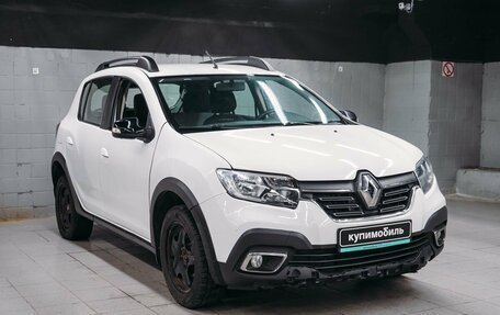 Renault Sandero II рестайлинг, 2019 год, 830 000 рублей, 3 фотография