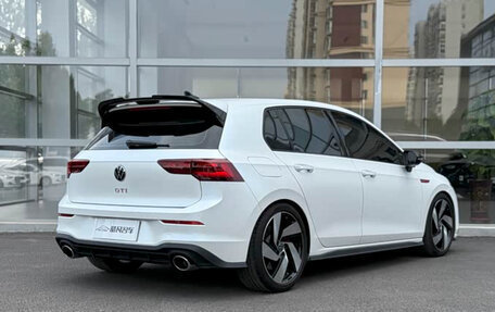 Volkswagen Golf GTI, 2022 год, 2 500 900 рублей, 4 фотография