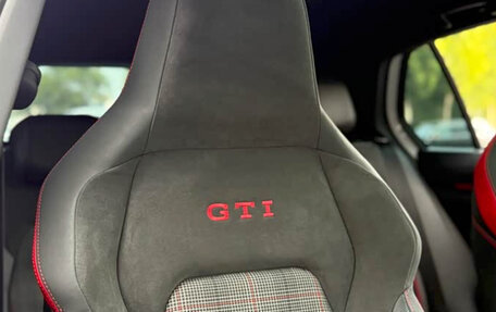 Volkswagen Golf GTI, 2022 год, 2 500 900 рублей, 7 фотография