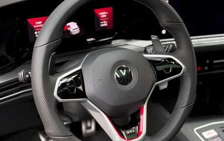 Volkswagen Golf GTI, 2022 год, 2 500 900 рублей, 13 фотография