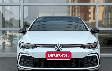 Volkswagen Golf GTI, 2022 год, 2 500 900 рублей, 3 фотография