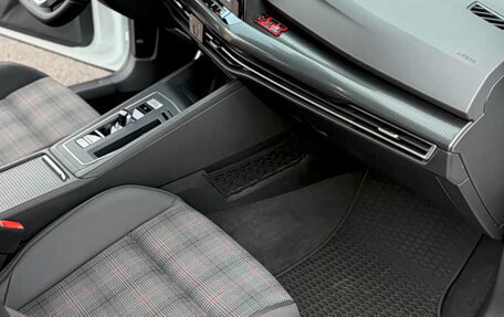 Volkswagen Golf GTI, 2022 год, 2 500 900 рублей, 9 фотография