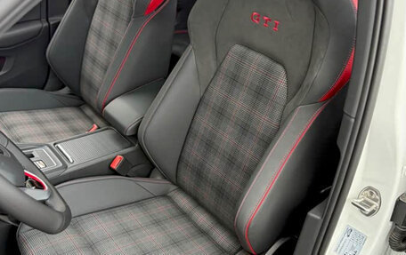 Volkswagen Golf GTI, 2022 год, 2 500 900 рублей, 8 фотография