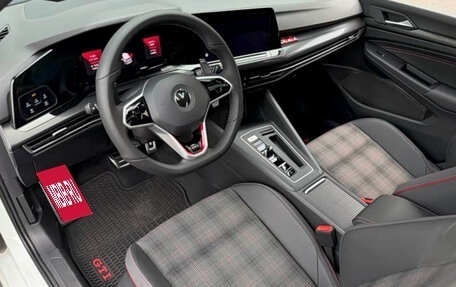 Volkswagen Golf GTI, 2022 год, 2 500 900 рублей, 17 фотография