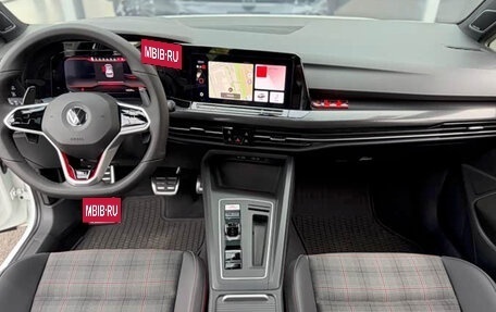 Volkswagen Golf GTI, 2022 год, 2 500 900 рублей, 15 фотография