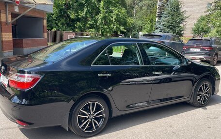 Toyota Camry, 2016 год, 2 000 000 рублей, 4 фотография
