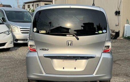 Honda Freed I, 2012 год, 804 000 рублей, 6 фотография