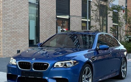 BMW M5, 2013 год, 4 850 000 рублей, 1 фотография