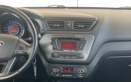 KIA Rio III рестайлинг, 2012 год, 695 000 рублей, 18 фотография