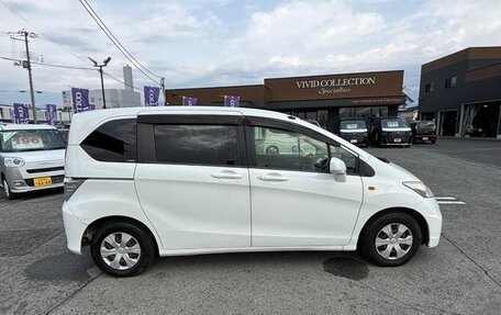 Honda Freed I, 2014 год, 830 000 рублей, 3 фотография