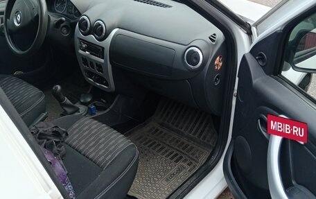 Renault Logan I, 2013 год, 560 000 рублей, 5 фотография
