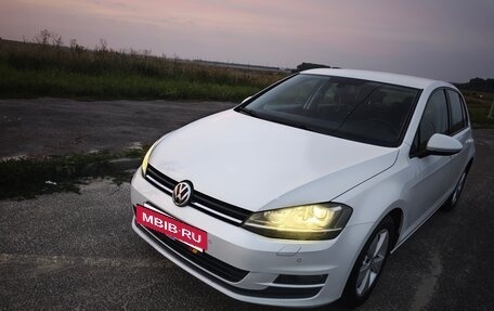 Volkswagen Golf VII, 2013 год, 1 450 000 рублей, 2 фотография