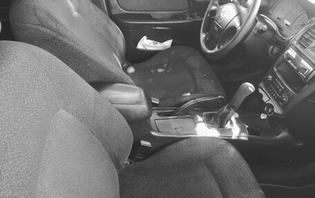 Hyundai Sonata IV рестайлинг, 2005 год, 299 999 рублей, 8 фотография