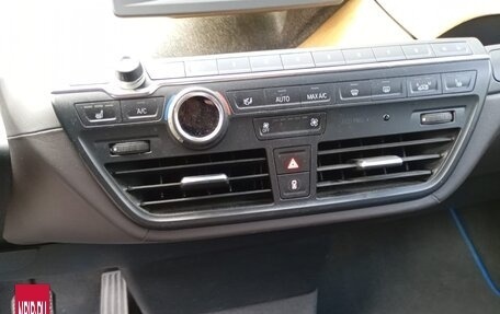 BMW i3 I01 рестайлинг, 2015 год, 1 590 000 рублей, 8 фотография