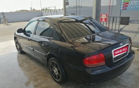 Hyundai Sonata IV рестайлинг, 2005 год, 299 999 рублей, 6 фотография