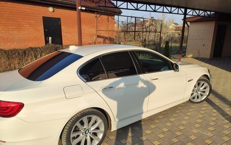 BMW 5 серия, 2012 год, 3 200 000 рублей, 2 фотография