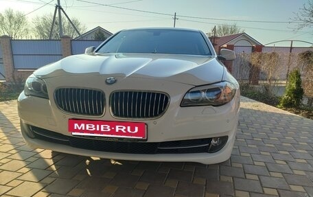 BMW 5 серия, 2012 год, 3 200 000 рублей, 3 фотография