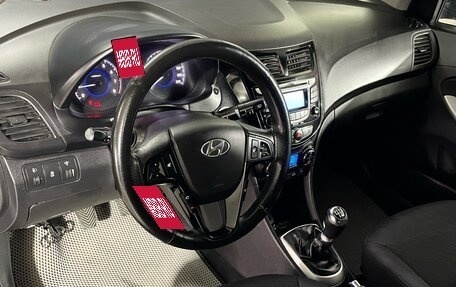 Hyundai Solaris II рестайлинг, 2011 год, 625 000 рублей, 9 фотография