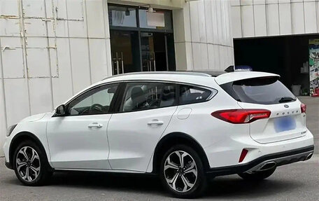 Ford Focus IV, 2021 год, 1 280 000 рублей, 4 фотография