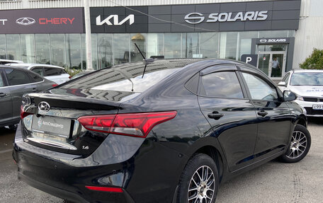 Hyundai Solaris II рестайлинг, 2018 год, 1 398 000 рублей, 2 фотография