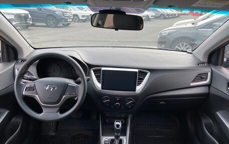 Hyundai Solaris II рестайлинг, 2018 год, 1 398 000 рублей, 14 фотография