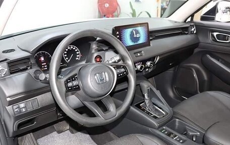 Honda Vezel, 2023 год, 1 881 000 рублей, 4 фотография