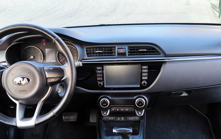 KIA Rio IV, 2018 год, 1 350 000 рублей, 14 фотография