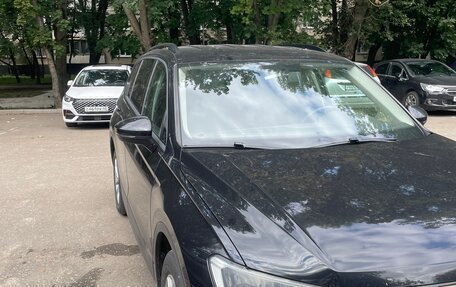 Volkswagen Tiguan II, 2017 год, 1 950 000 рублей, 4 фотография