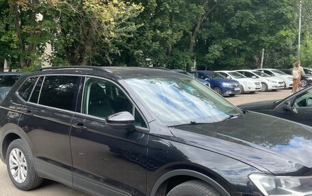 Volkswagen Tiguan II, 2017 год, 1 950 000 рублей, 5 фотография