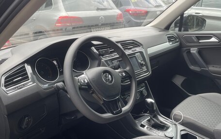 Volkswagen Tiguan II, 2017 год, 1 950 000 рублей, 14 фотография