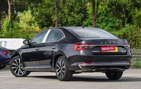 Skoda Superb III рестайлинг, 2025 год, 2 590 000 рублей, 5 фотография