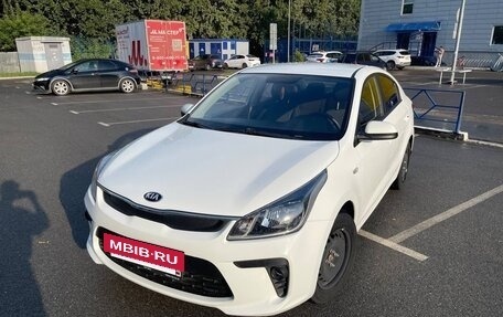 KIA Rio IV, 2018 год, 1 200 000 рублей, 4 фотография