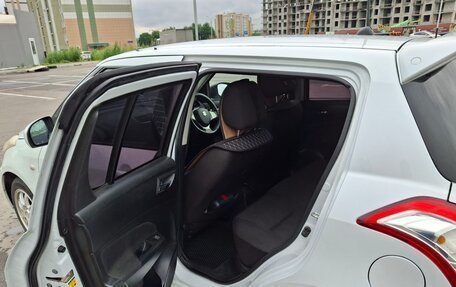 Suzuki Swift IV, 2010 год, 455 000 рублей, 26 фотография