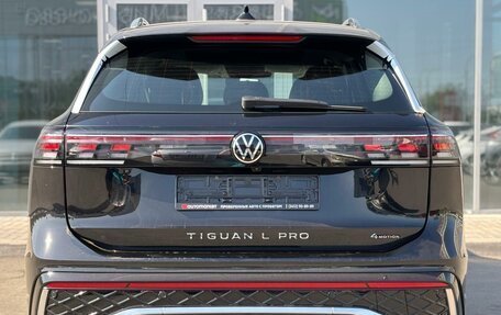 Volkswagen Tiguan, 2024 год, 6 450 000 рублей, 7 фотография