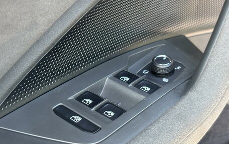 Volkswagen Tiguan, 2024 год, 6 450 000 рублей, 15 фотография