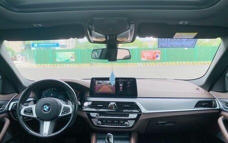 BMW 5 серия, 2021 год, 3 889 000 рублей, 8 фотография