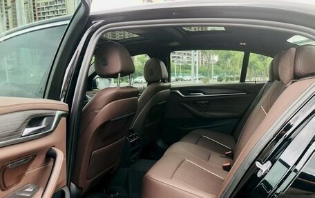 BMW 5 серия, 2021 год, 3 889 000 рублей, 7 фотография