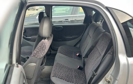 Opel Corsa C рестайлинг, 2001 год, 279 000 рублей, 21 фотография