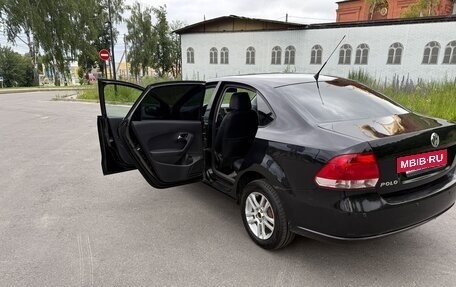 Volkswagen Polo VI (EU Market), 2011 год, 695 000 рублей, 12 фотография