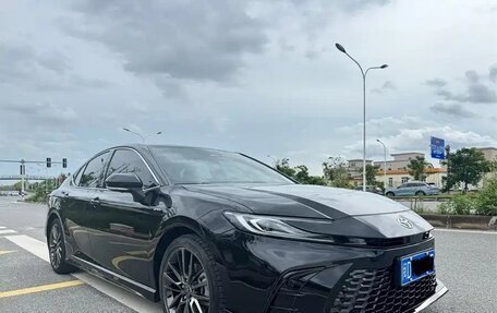 Toyota Camry, 2024 год, 4 200 000 рублей, 3 фотография