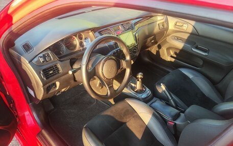 Mitsubishi Lancer Evolution VIII, 2005 год, 2 500 000 рублей, 23 фотография