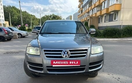 Volkswagen Touareg III, 2003 год, 795 000 рублей, 3 фотография