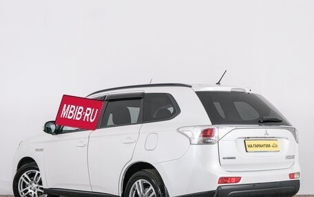 Mitsubishi Outlander III рестайлинг 3, 2013 год, 1 749 000 рублей, 5 фотография