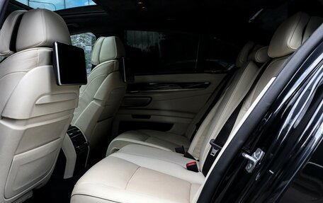 BMW 7 серия, 2013 год, 2 150 000 рублей, 14 фотография