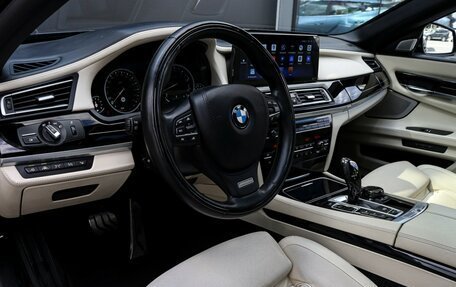 BMW 7 серия, 2013 год, 2 150 000 рублей, 22 фотография